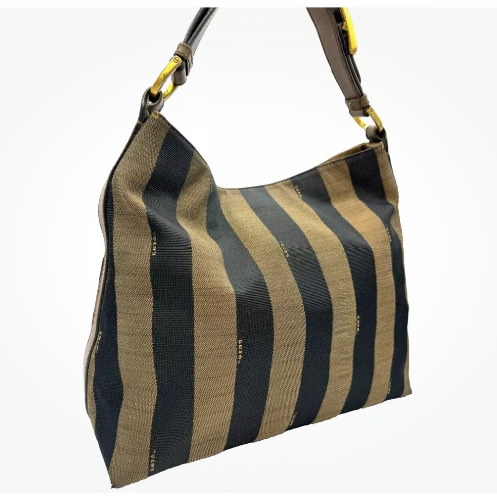 【Rare】FENDI  Pecan Leather Shouldet Bag  Brown Authentic "Made in ITALY"
